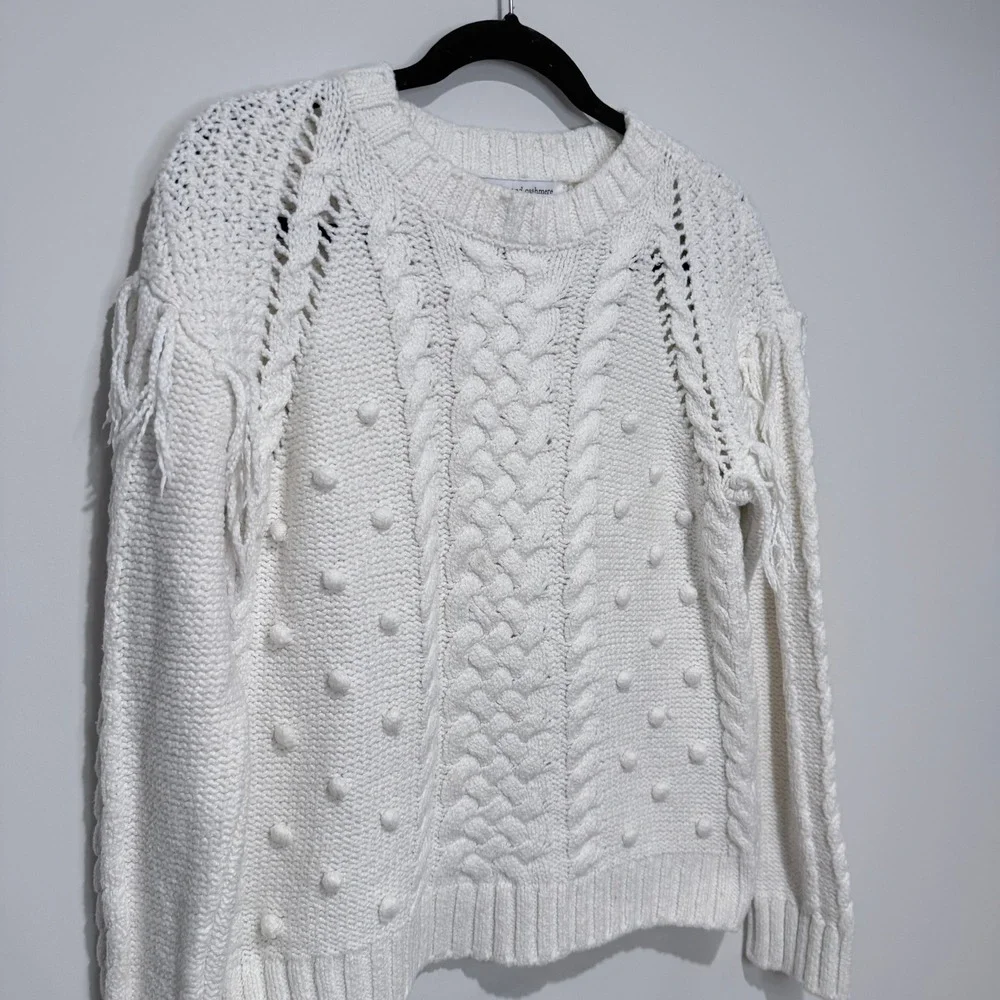 CUPCAKES AND CASHMERE‎ White Cable Knit Bobble Fringe Sweater M